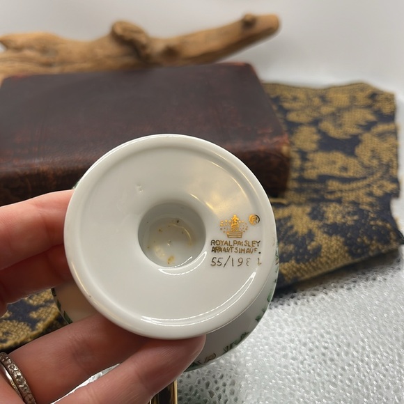 Royal Paisley Set of Two Green and Blue Pedestal Coffee Cups 1984 - Picture 8 of 8